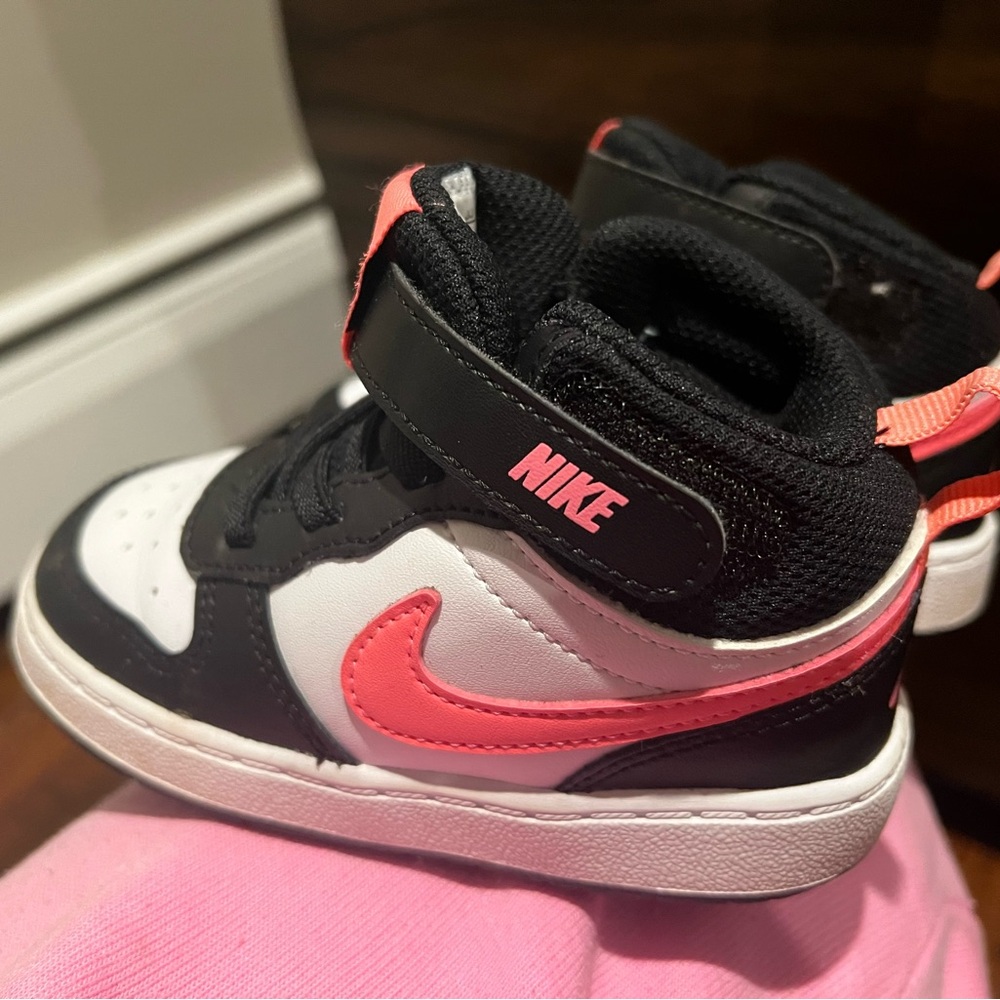 Nike Kids' Court Borough 2 High Top Sneaker - Pink/White/Black